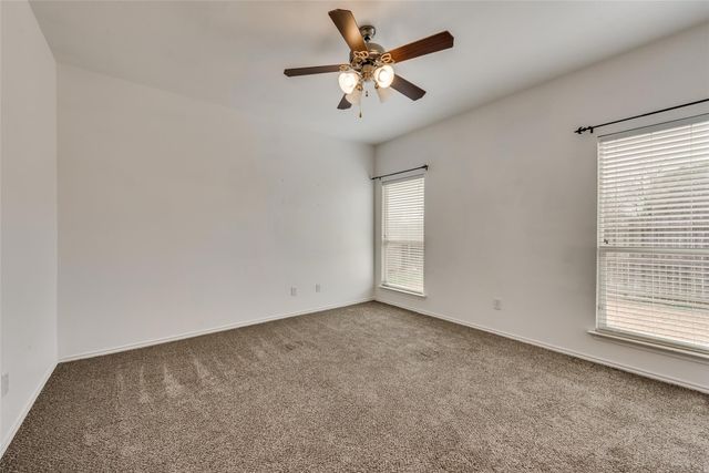 6029 Kristen Drive, Fort Worth, TX 76131