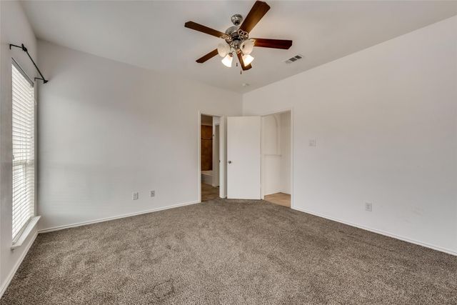 6029 Kristen Drive, Fort Worth, TX 76131