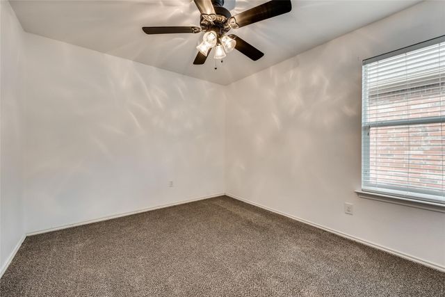 6029 Kristen Drive, Fort Worth, TX 76131