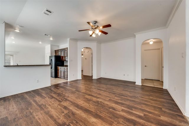 6029 Kristen Drive, Fort Worth, TX 76131