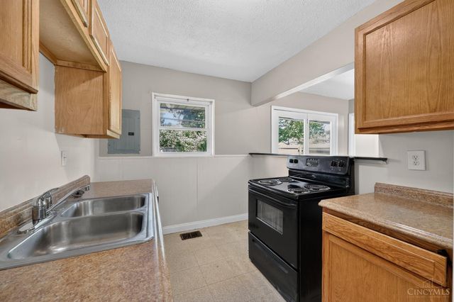 8745 Daly Road, Springfield Twp., OH 45231