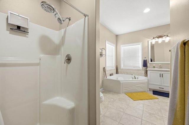 4704 Woodhaven Street S, Fargo, ND 58104