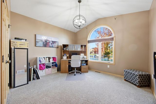 4704 Woodhaven Street S, Fargo, ND 58104