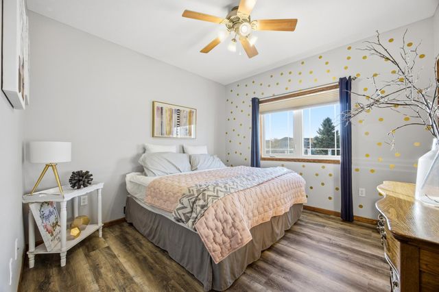 4704 Woodhaven Street S, Fargo, ND 58104