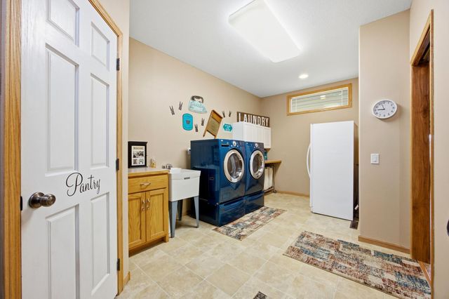 4704 Woodhaven Street S, Fargo, ND 58104