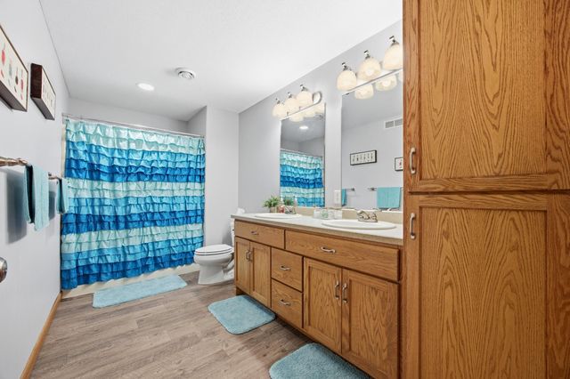 4704 Woodhaven Street S, Fargo, ND 58104