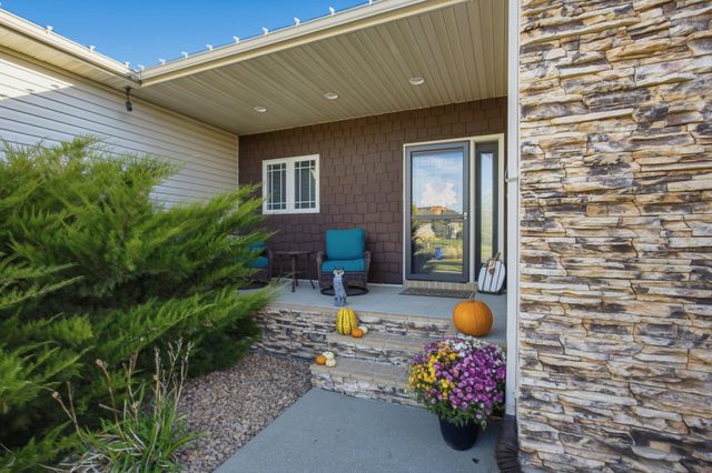 4704 Woodhaven Street S, Fargo, ND 58104