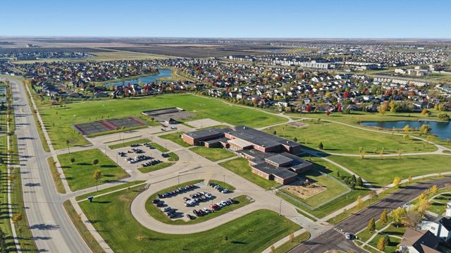 4704 Woodhaven Street S, Fargo, ND 58104