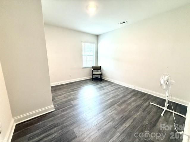 5120 Briscoe Drive, Charlotte, NC 28214