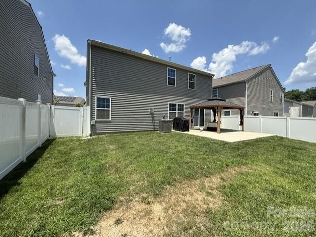 5120 Briscoe Drive, Charlotte, NC 28214