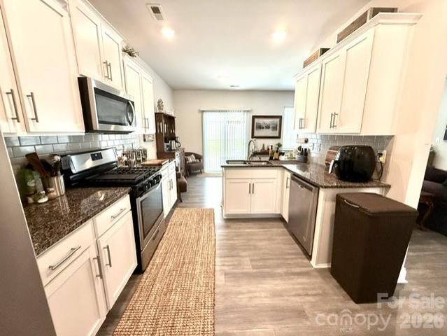 5120 Briscoe Drive, Charlotte, NC 28214