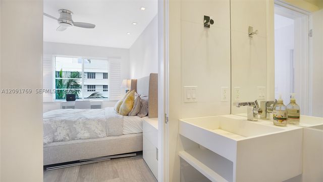 1460 Ocean Dr 407, Miami Beach, FL 33139