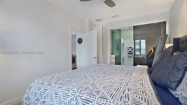 1460 Ocean Dr 407, Miami Beach, FL 33139
