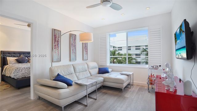 1460 Ocean Dr 407, Miami Beach, FL 33139