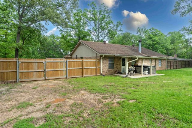 310 Pine Circle, Hallsville, TX 75650