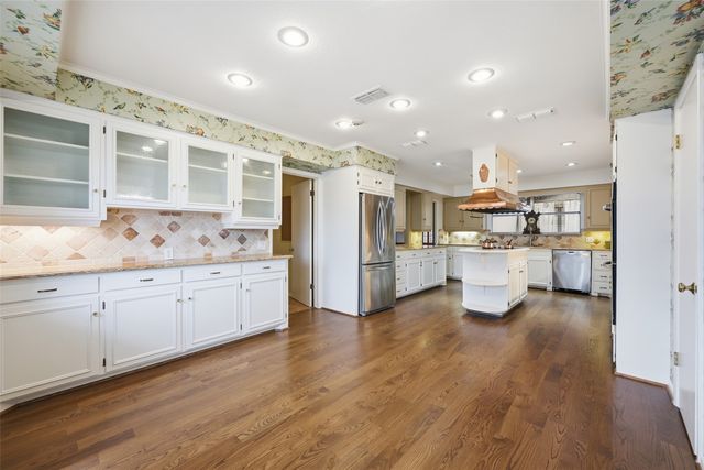 416 Brook Lane, Mckinney, TX 75069