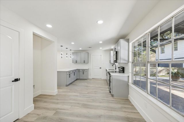 14930 Spring Lake Drive, Houston, TX 77070