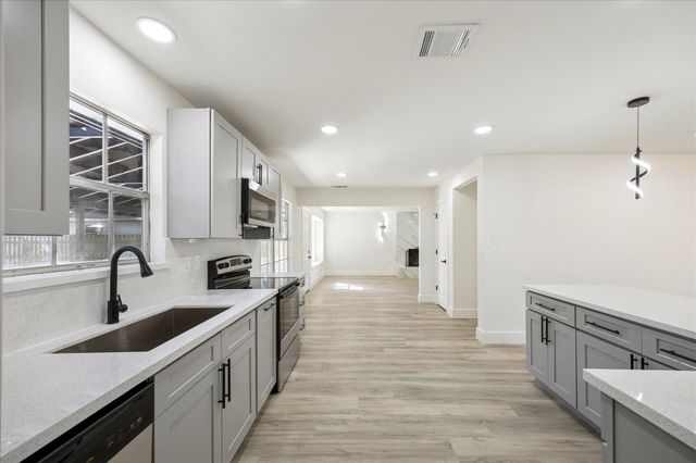 14930 Spring Lake Drive, Houston, TX 77070