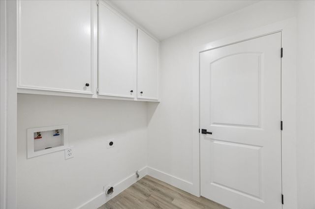 14930 Spring Lake Drive, Houston, TX 77070