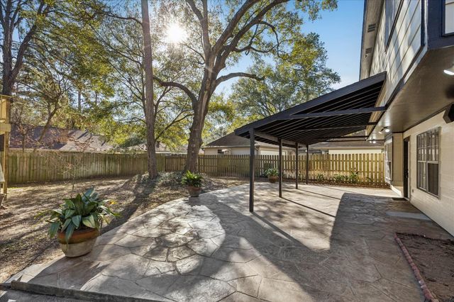 14930 Spring Lake Drive, Houston, TX 77070