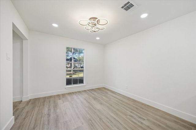 14930 Spring Lake Drive, Houston, TX 77070