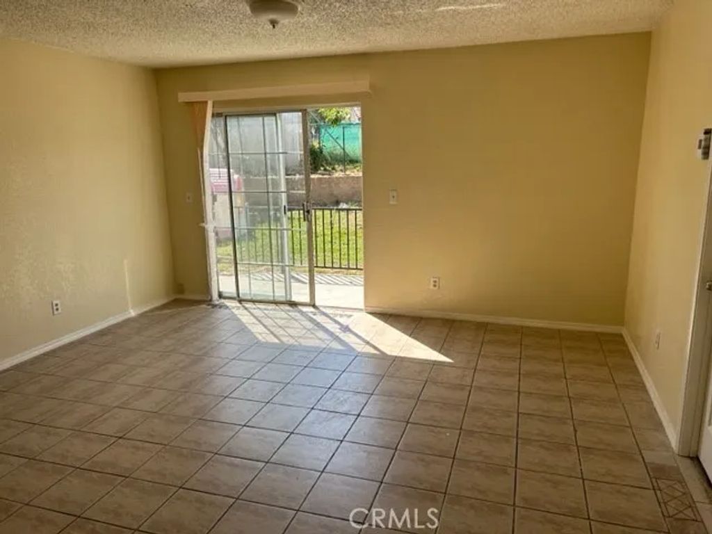 632 N Birch C, Rialto, CA 92376