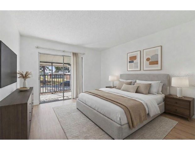 4511 S OAK DRIVE R32A, Tampa, FL 33611