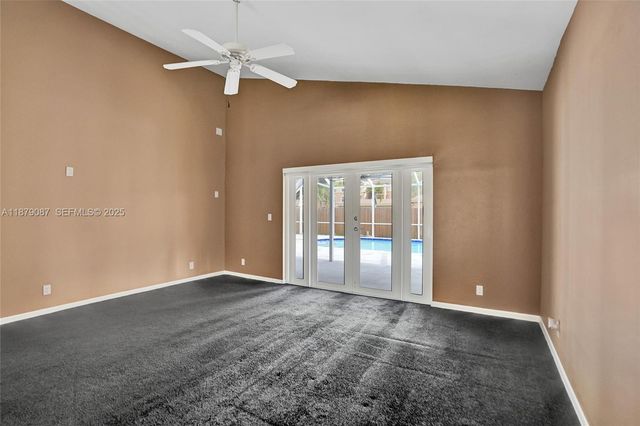 1321 SW 102nd Avenue, Pembroke Pines, FL 33025