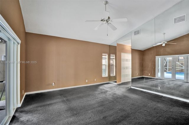 1321 SW 102nd Avenue, Pembroke Pines, FL 33025
