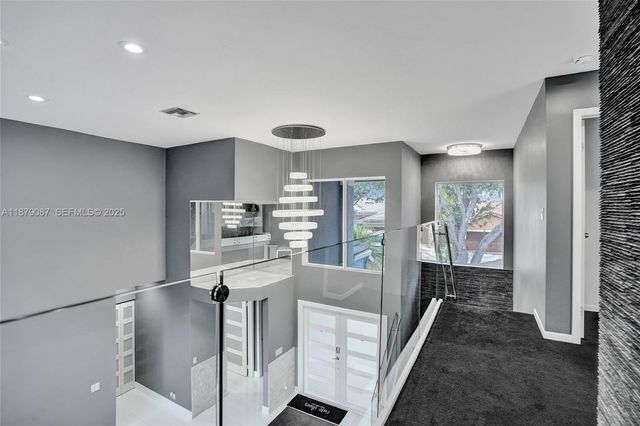 1321 SW 102nd Avenue, Pembroke Pines, FL 33025