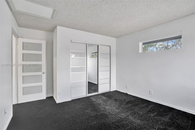 1321 SW 102nd Avenue, Pembroke Pines, FL 33025