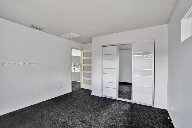 1321 SW 102nd Avenue, Pembroke Pines, FL 33025