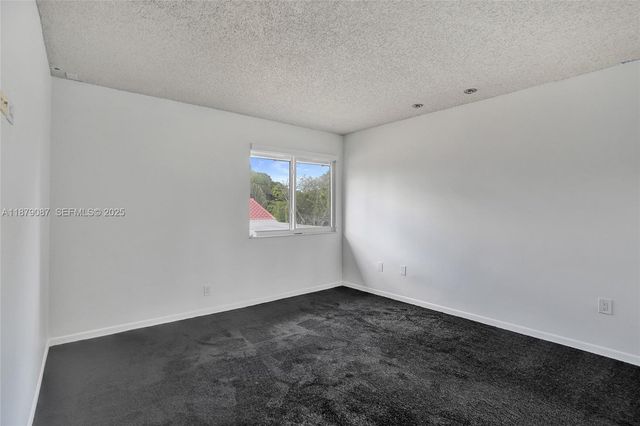 1321 SW 102nd Avenue, Pembroke Pines, FL 33025