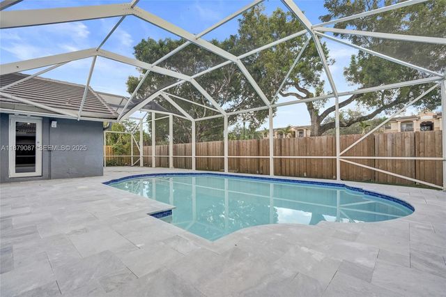 1321 SW 102nd Avenue, Pembroke Pines, FL 33025