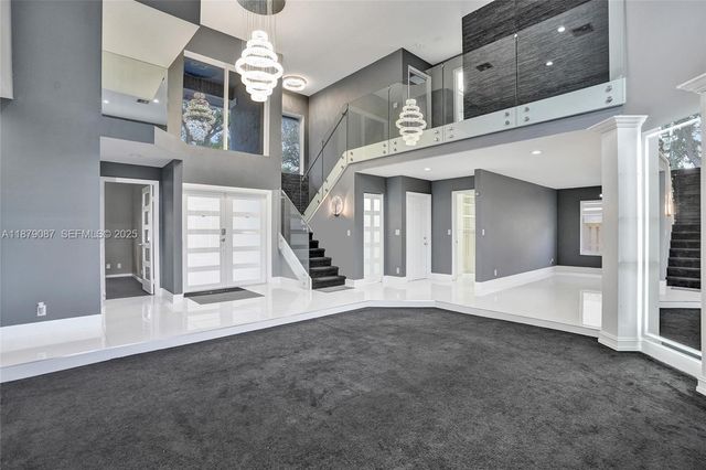 1321 SW 102nd Avenue, Pembroke Pines, FL 33025