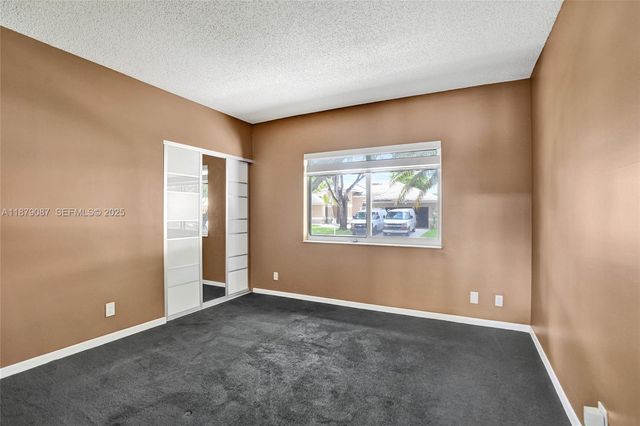1321 SW 102nd Avenue, Pembroke Pines, FL 33025