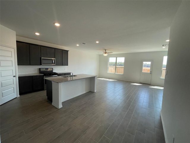 9695 Caney Trails Road, Conroe, TX 77303