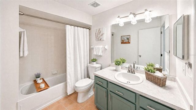 2331 PIEDMONT LAKES BOULEVARD, Apopka, FL 32703