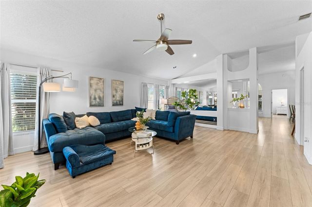 2331 PIEDMONT LAKES BOULEVARD, Apopka, FL 32703