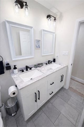 93 Virginia Ave, Uniontown, PA 15401