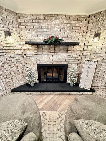 93 Virginia Ave, Uniontown, PA 15401