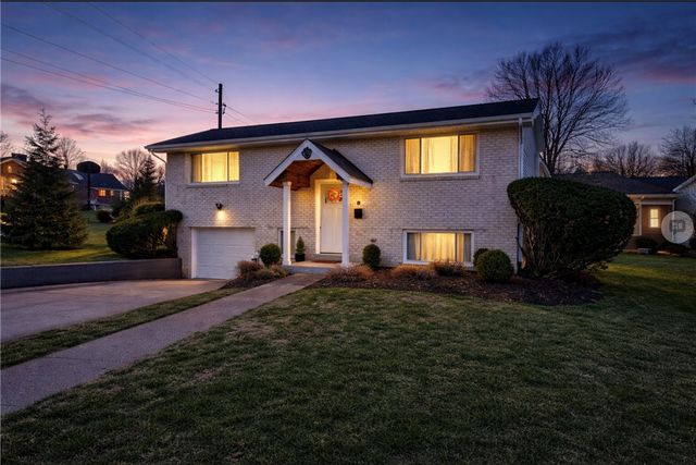 93 Virginia Ave, Uniontown, PA 15401