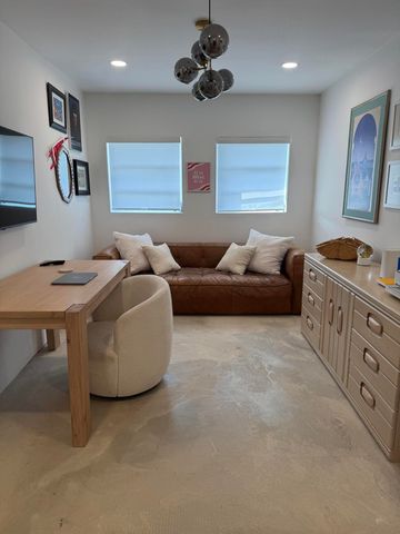 2615 Garfield Street, Hollywood, FL 33020