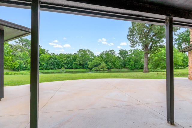 1203 N Spring Street, Grand Saline, TX 75140