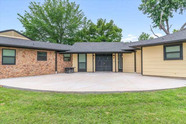 1203 N Spring Street, Grand Saline, TX 75140
