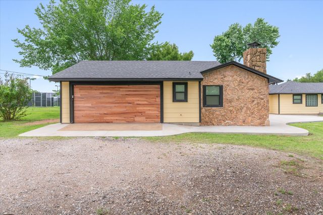 1203 N Spring Street, Grand Saline, TX 75140
