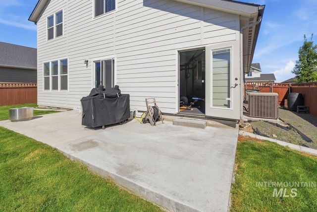 5955 S Chinook Way, Boise, ID 83709