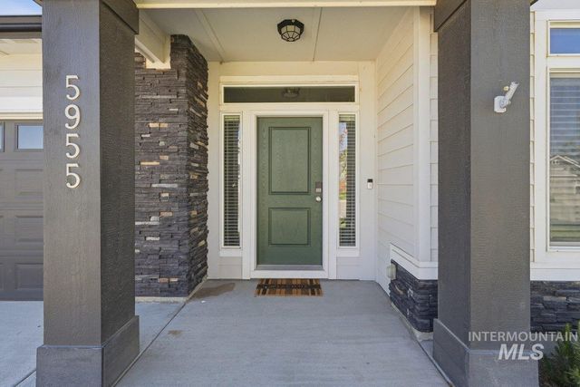 5955 S Chinook Way, Boise, ID 83709