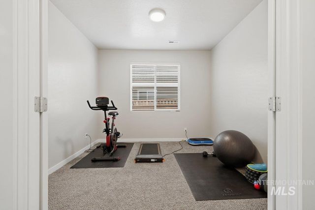5955 S Chinook Way, Boise, ID 83709