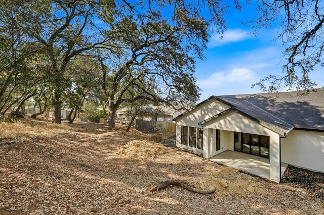3284 Oxford Rd, Cameron Park, CA 95682